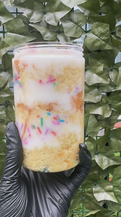 Old School Cake Jar - The Large